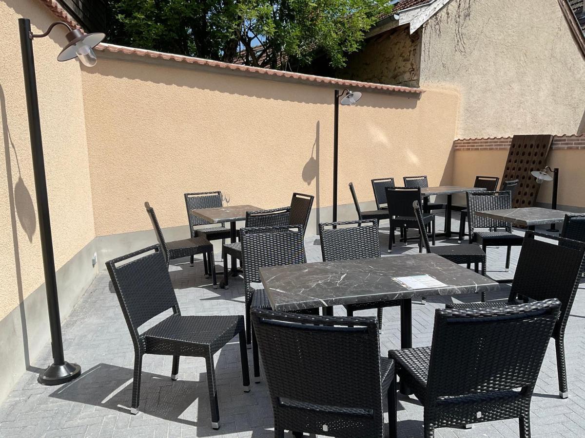 Les Loges du Theatre: Champagne-Central House with Games Epernay Exterior photo