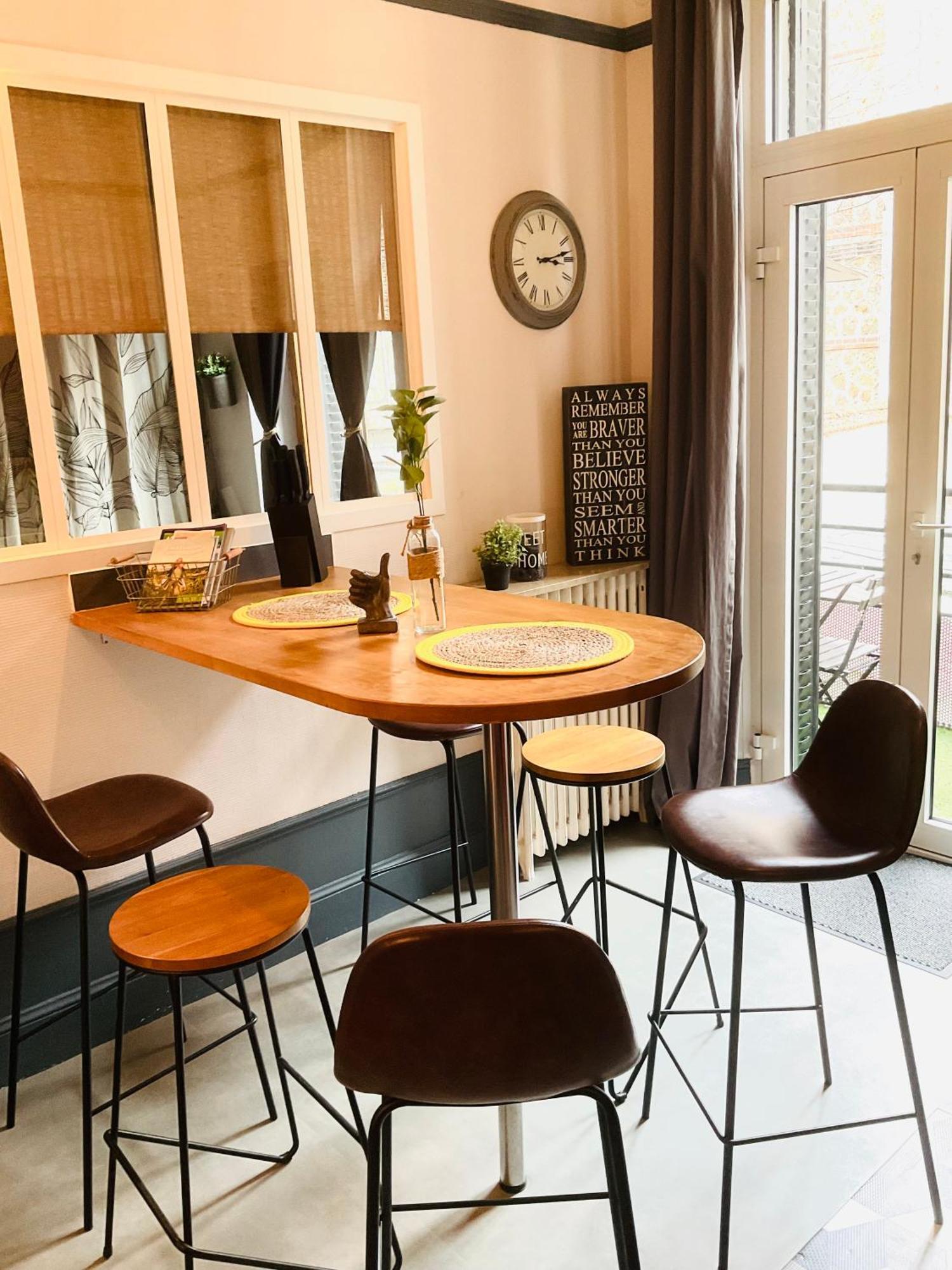 Les Loges du Theatre: Champagne-Central House with Games Epernay Exterior photo