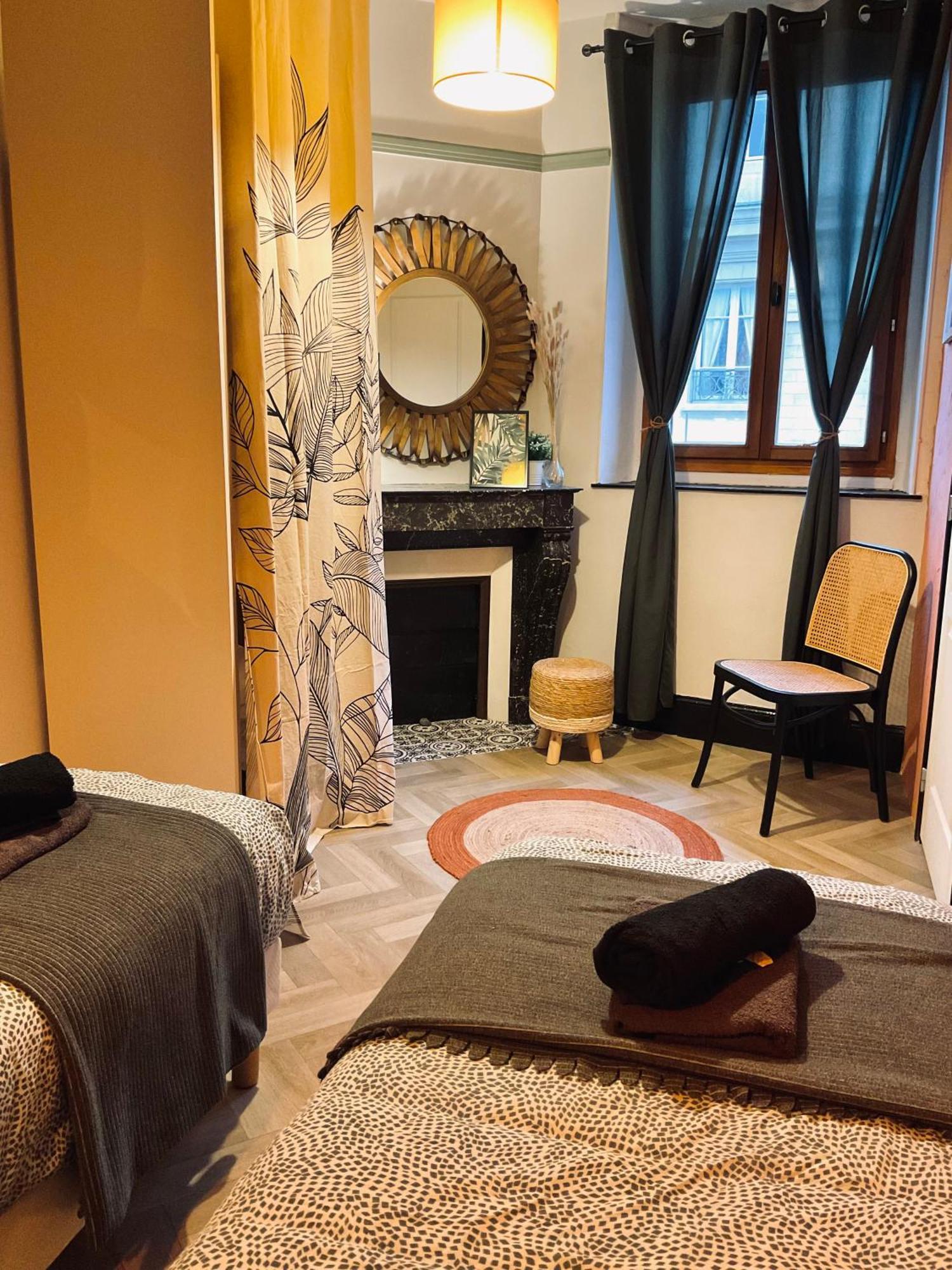 Les Loges du Theatre: Champagne-Central House with Games Epernay Exterior photo