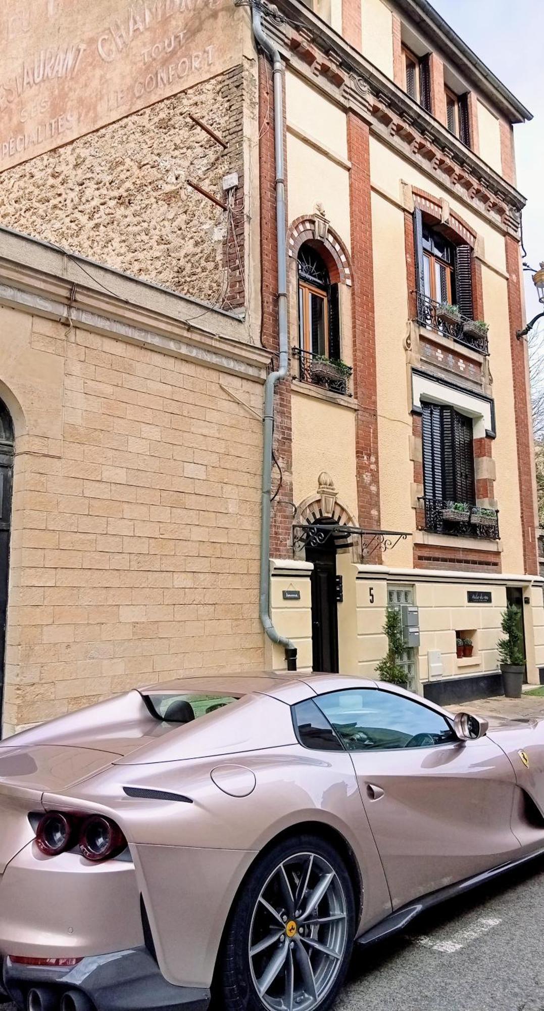 Les Loges du Theatre: Champagne-Central House with Games Epernay Exterior photo